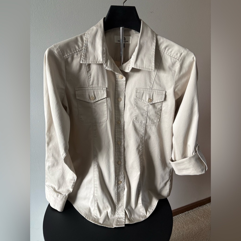 Weatherproof Garment Co. Ladies Khaki Classic LS Shirt. Fitted Style.  Sz L